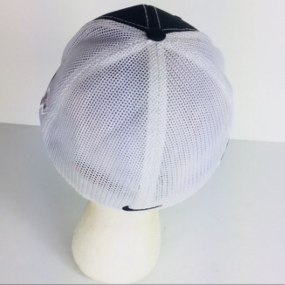 Nike Mens White Mesh Golf Hat Cap Size Small - Picture 3 of 4